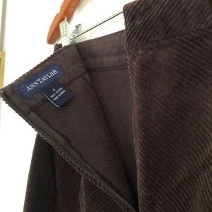 Brown skirt. Ann Taylor. Brown corduroy.